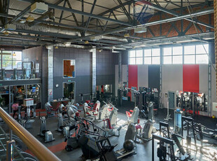 Hala sportowa, Fitness & Wellness, dochodowa