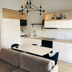 Apartament z ogródkiem i miejscem postojowym