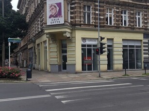 Rewelacyjny narożny lokal 132 m2 w centrum