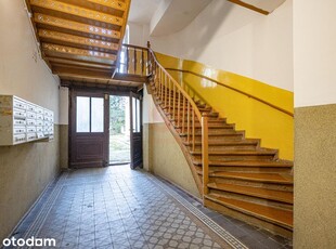 3,3 M wysokości | Balkon | kaminica