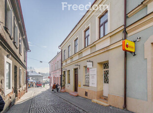 Lokal użytkowy w kamienicy w centrum miasta!