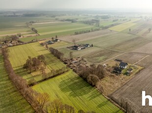 Przestronny dom z dużą działką koło Uniejowa