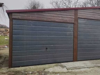 Garaze drewnopodobny domek ogrodowy