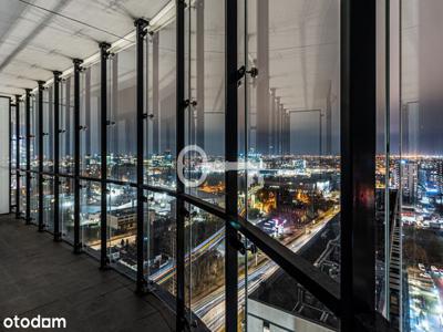 Widok na skyline Warszawy | Przeszklony balkon