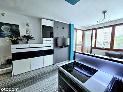 67 m2/wysoki standard/balkon/m. postojowe