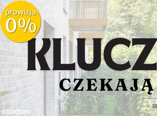 M3 w centrum Wołomina z miejscem parkingowym