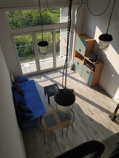 Loft 33 m,port lotniczy Wrocław, klima,antresola,meble ,balkon