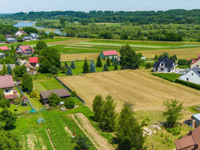 Piękna duża działka nad rzeką Dunajec