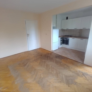 * 3 pokoje* 50m2* balkon Świerczewo