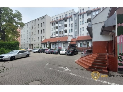 Lokal użytkowy na sprzedaż 691,45 m², oferta nr 692919