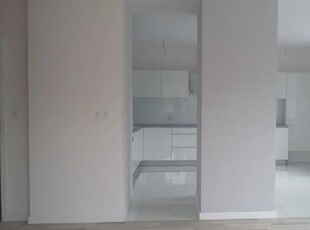 Raginisa apartament z tarasem, balkon, garaż winda