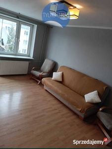 Mieszkanie 46 m2 w ścisłym centrum Radzymina.
