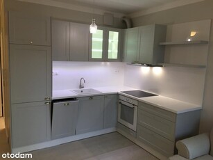 Atrakcyjny apartament dwupokojowy z balkonem.