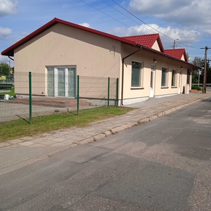 Lokal 90m2 działka 1000m2