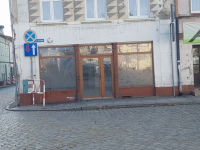 Lokal użytkowy w centrum miejscowości