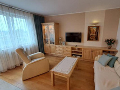 Apartament z dwoma tarasami, piwnicą i garażem