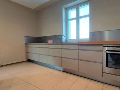 Mieszkanie na sprzedaż 5 pokoi Warszawa Śródmieście, 175,10 m2, 6 piętro