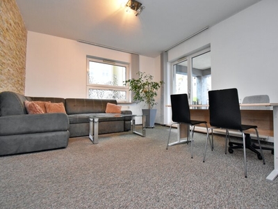 Mieszkanie na sprzedaż 79,90 m², parter, oferta nr 37430/2517/OMS