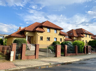 Radom, Dzierzków, Długojowska