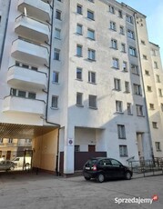 2pok, 42met, okolice Placu Grunwaldzkiego BALKON (Wrocław)