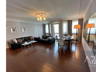 Mieszkanie na sprzedaż 115,00 m², piętro 3, oferta nr 235