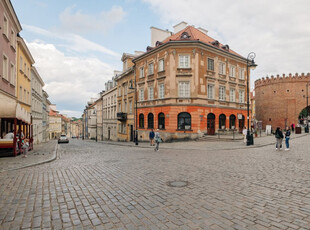 Warszawa, Śródmieście, Śródmieście Stare Miasto, Podwale