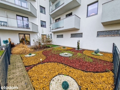 Kamienna Góra, apartamentowiec z halą garażową