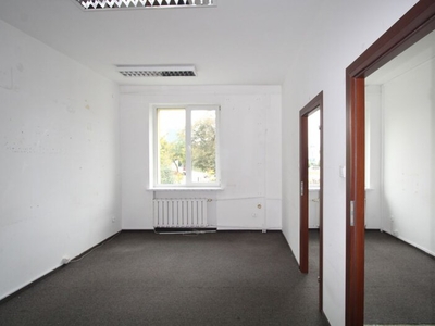Biuro do wynajęcia 195,81 m², oferta nr RN130365