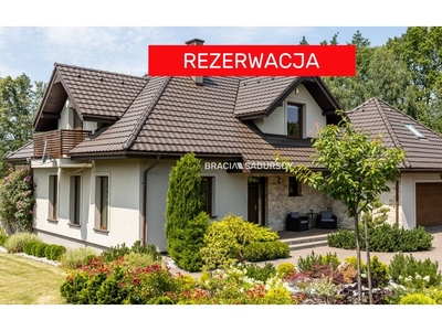 Dom na sprzedaż 226,00 m², oferta nr BS1-DS-295606-18