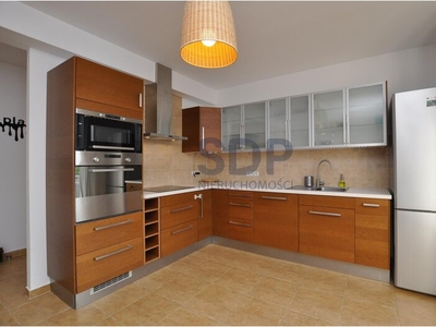 Mieszkanie do wynajęcia 91,00 m², piętro 3, oferta nr 33546
