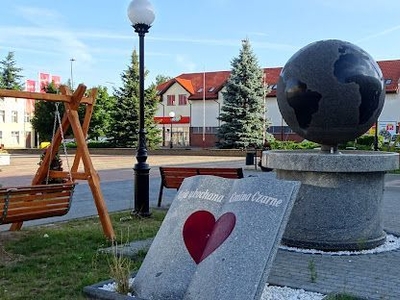 Okazja Mieszkanie w centrum z warsztatem samochodowym i ogrodem