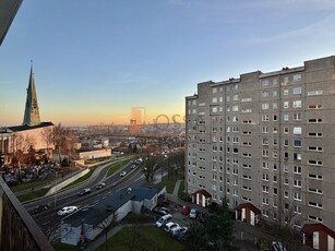 Mieszkanie trzypokojowe na sprzedaż