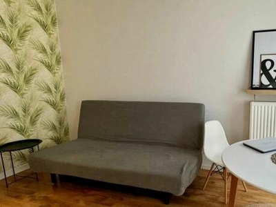 ŚWIETNY APARTAMENT NA WOLI – DOSTĘPNY OD ZARAZ!