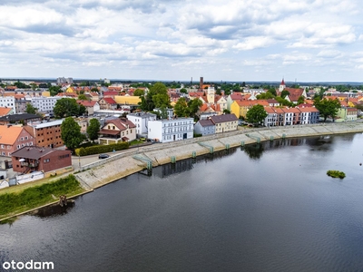 Przestronne mieszkanie w stanie deweloperskim.