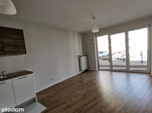 Na sprzedaż 3 pokojowy apartament w Centrum W-wy