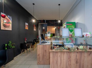 lokal gastronomiczny w centrum Wadowic ciastkarnia kebab pizzeria itp