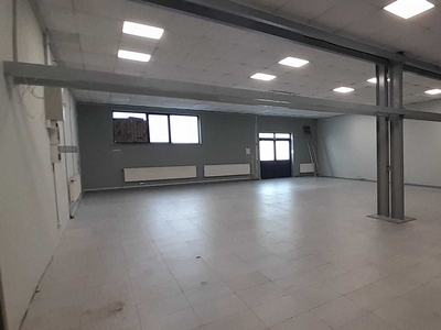 Lokal handlowo-usługowy, magazynowy 230m2 parter parking Bronowice