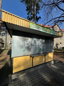 Sprzedam KIOSK! Nysa na ulicy Bochaterow Warszawy