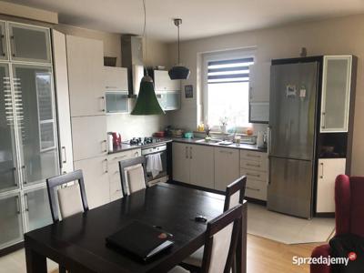Syndyk sprzeda mieszkanie 70 m2 w Skarżysku-Kamiennej
