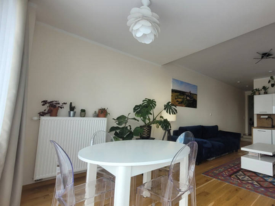 Przy polu golfowym 3 pokojowy apartament z garażem