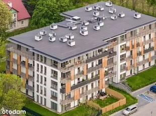 Apartament z antresolą i balkonem