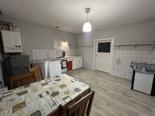 Sprzedam mieszkanie 90,80 m2 w centrum Bystrzycy Kłodzkiej