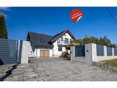 Dom na sprzedaż 298,20 m², oferta nr BS1-DS-299556-13