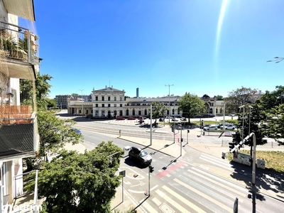 2 pok., 2 piętro, BALKON, przy pl. Orląt Lwowskich