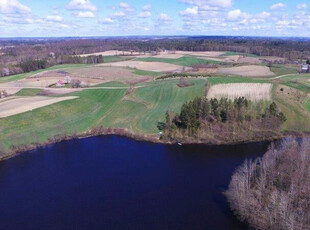 Działki nad jeziorem na sprzedaż