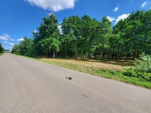 Działka rekreacyjna 30 arów nad rzeką lubaczówka.