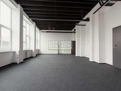 Open- space, recepcja , windy , 24 h ,parking