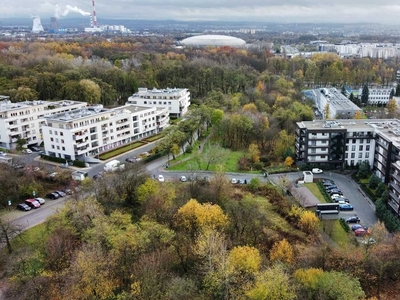 Apartament w kameralnym budynku - Park Lotników