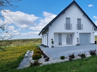 Dom na sprzedaż z antresolą i pięknym widokiem, działka 3000m, 180m2,