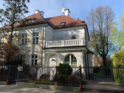 Dom Stary Żoliborz ul. Plac Lelewela 10